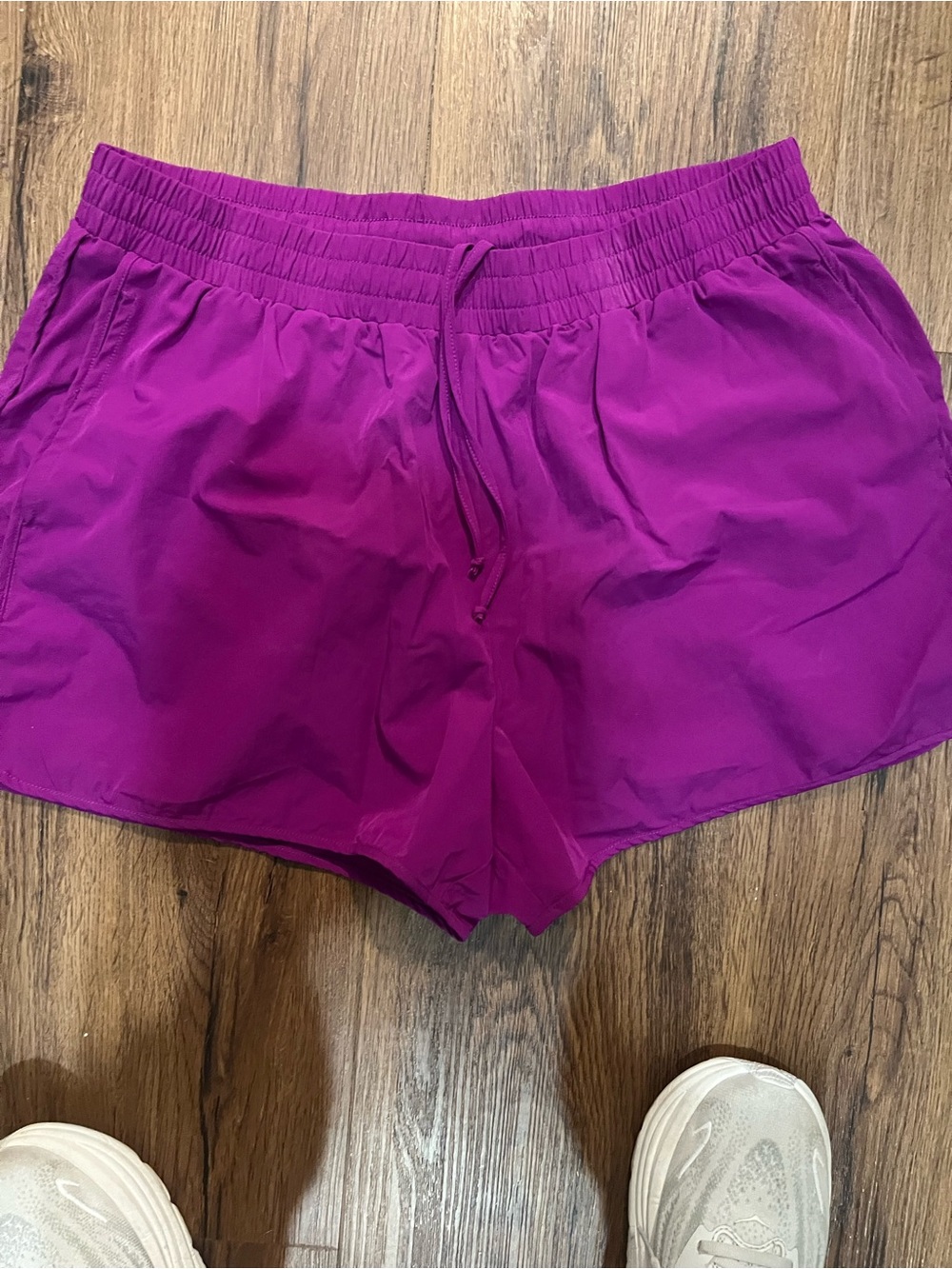 Women’s Athletic Hot Pink Elastic-Waist Performance Shorts